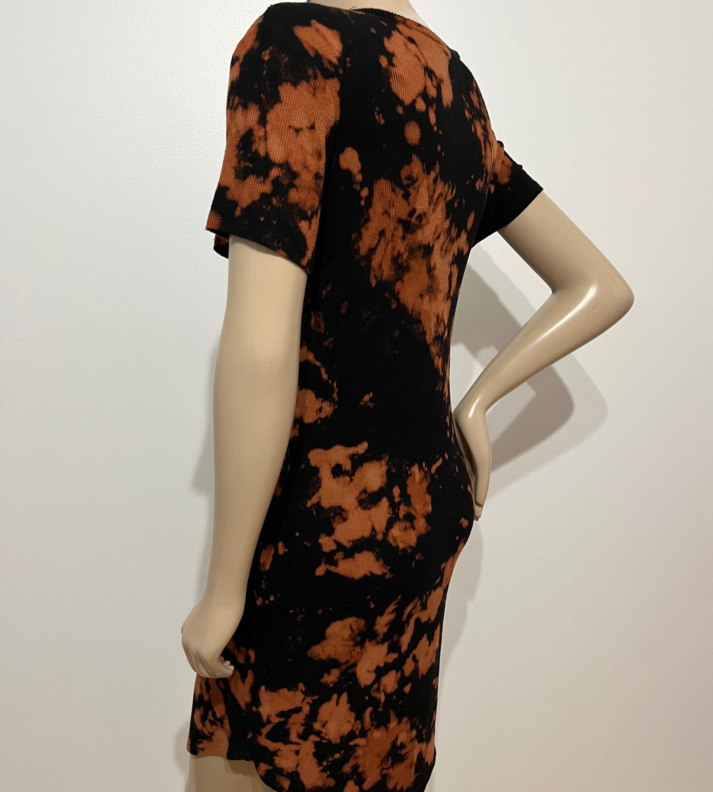 Robe à manches courtes