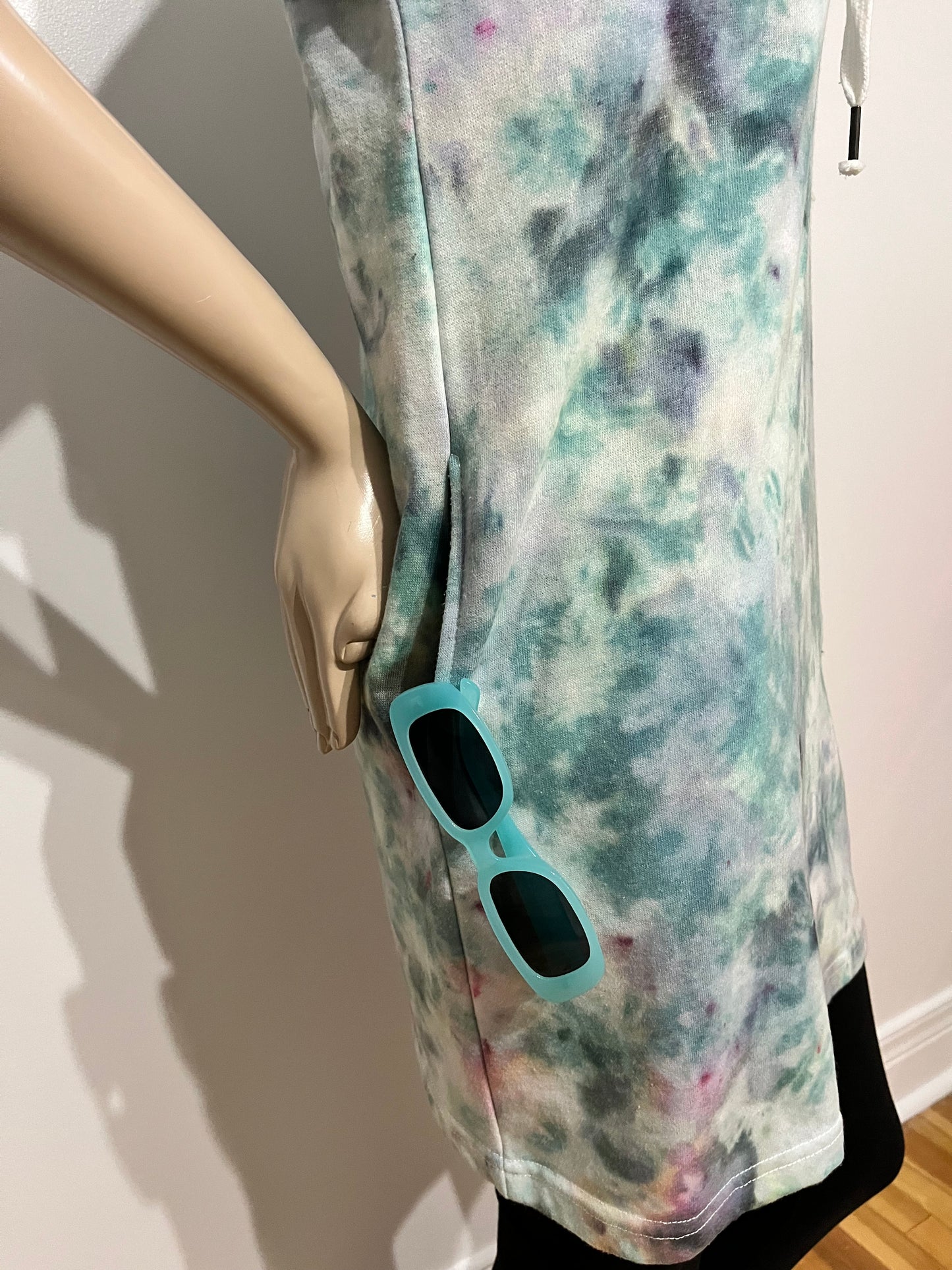 Robe à capuchon